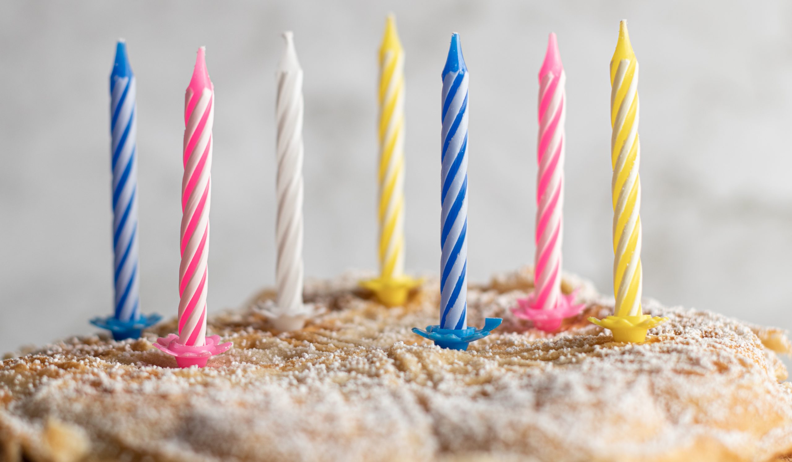 verjaardagskaarsjes-party-en-deco-conpax